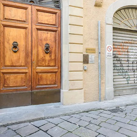 شقة Ponte Vecchio 3 Bedrooms فلورنس